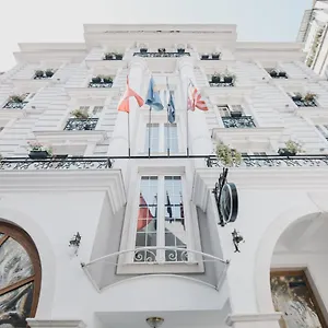Lot Boutique By And Preference Τίρανα
